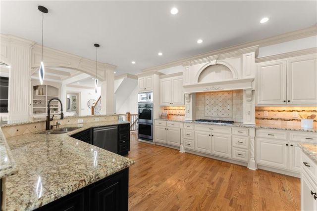 4645 Manor Drive, Gainesville, GA 30506