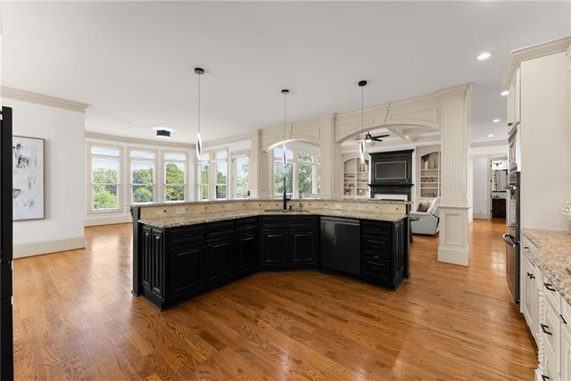 4645 Manor Drive, Gainesville, GA 30506