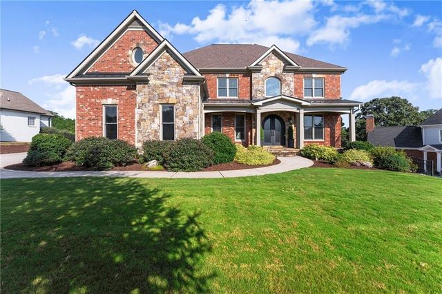 4645 Manor Drive, Gainesville, GA 30506