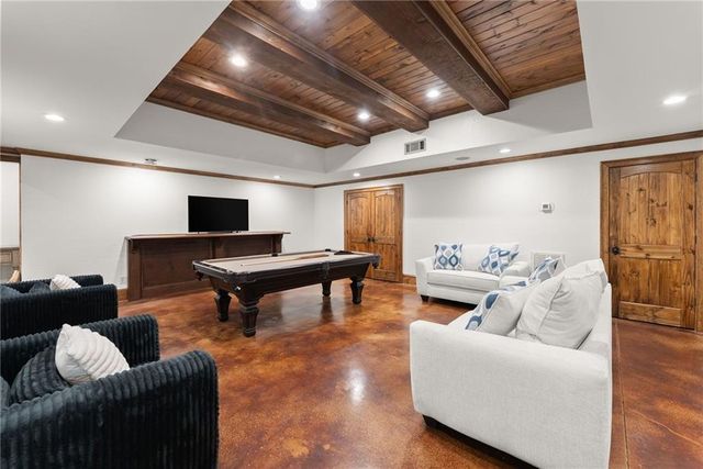 4645 Manor Drive, Gainesville, GA 30506