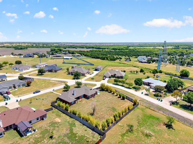 118 Haley Drive, Fate, TX 75189
