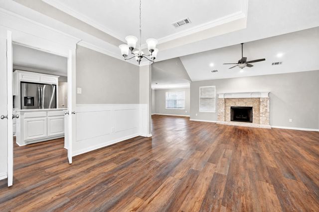 118 Haley Drive, Fate, TX 75189