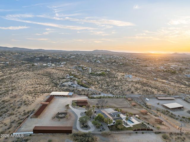 1025 Los Altos Drive, Wickenburg, AZ 85390