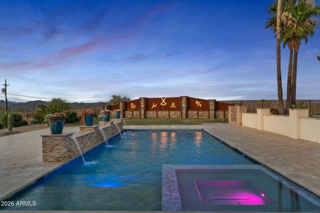 1025 Los Altos Drive, Wickenburg, AZ 85390