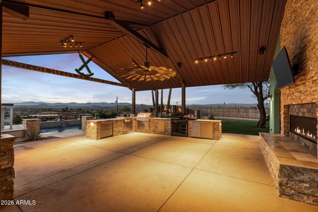 1025 Los Altos Drive, Wickenburg, AZ 85390