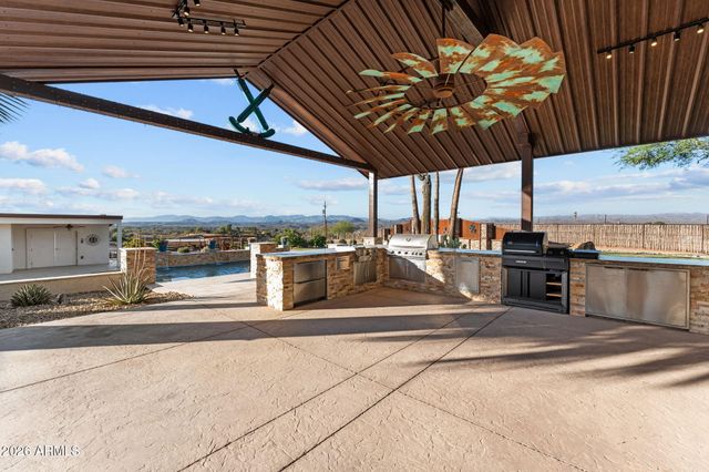 1025 Los Altos Drive, Wickenburg, AZ 85390