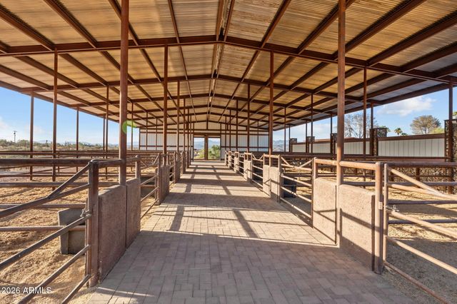 1025 Los Altos Drive, Wickenburg, AZ 85390
