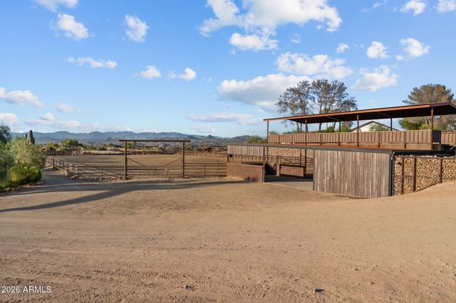 1025 Los Altos Drive, Wickenburg, AZ 85390