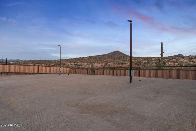 1025 Los Altos Drive, Wickenburg, AZ 85390