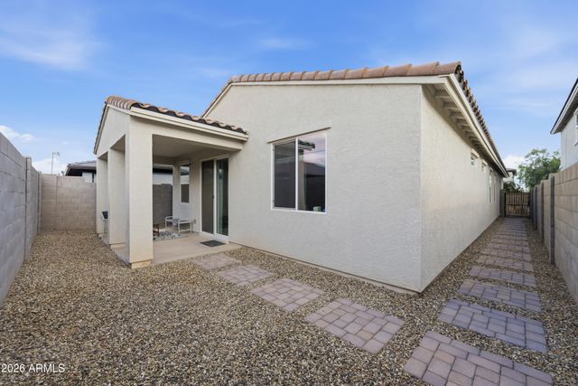 17434 W DALEY Lane, Surprise, AZ 85387