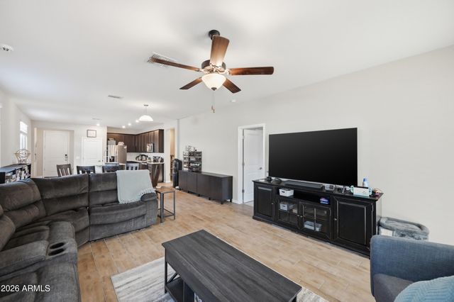 17434 W DALEY Lane, Surprise, AZ 85387