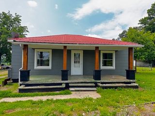 2160 Francisco Rd, Huntland, TN 37345