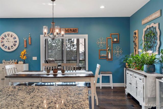 213 Wyndemere Lane, Lake St Louis, MO 63367