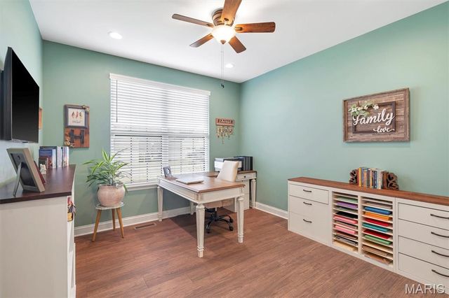 213 Wyndemere Lane, Lake St Louis, MO 63367