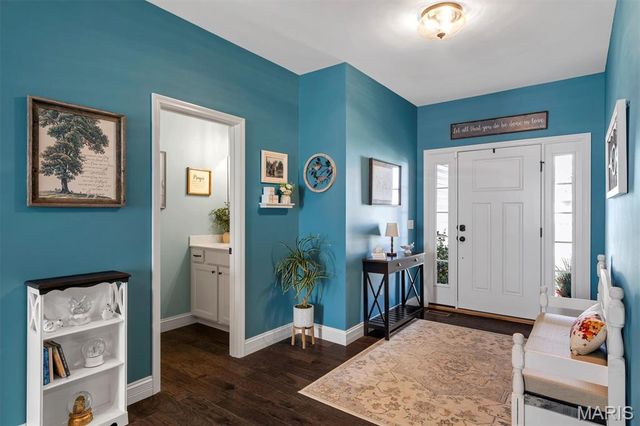 213 Wyndemere Lane, Lake St Louis, MO 63367