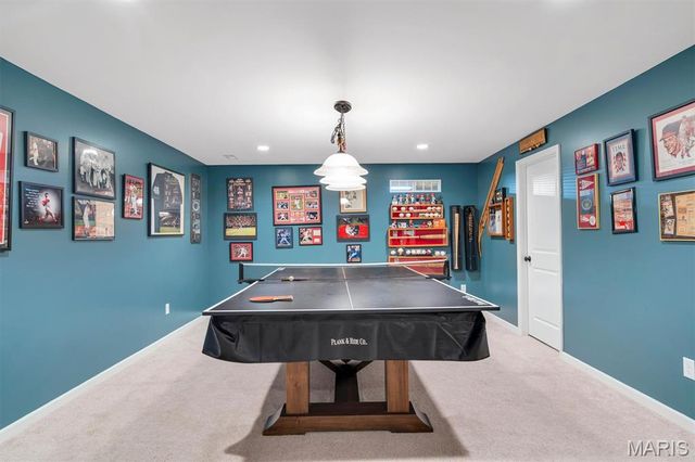 213 Wyndemere Lane, Lake St Louis, MO 63367