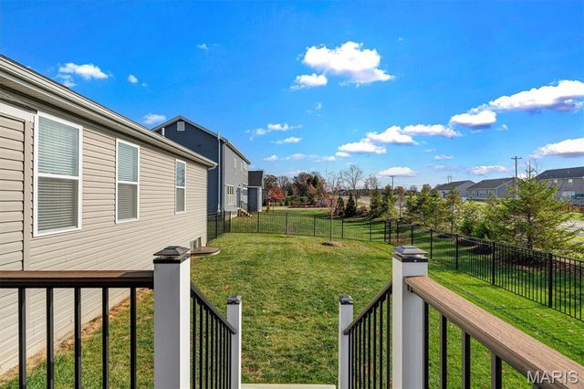 213 Wyndemere Lane, Lake St Louis, MO 63367