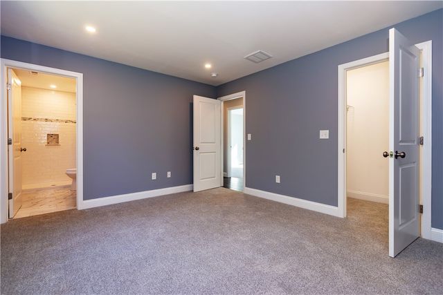 5 June Court, West Warwick, RI 02893