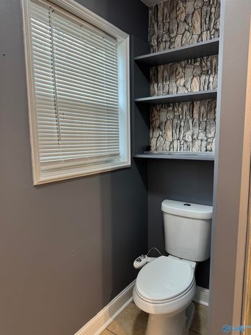 21641 Daveen Drive, Elkmont, AL 35620