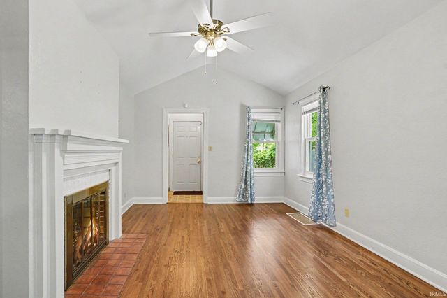 118 S Highland Avenue, Elkhart, IN 46514