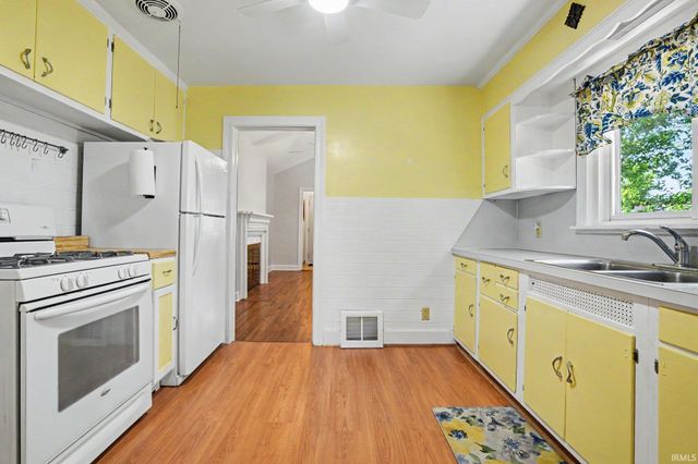 118 S Highland Avenue, Elkhart, IN 46514