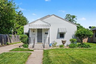 118 S Highland Avenue, Elkhart, IN 46514