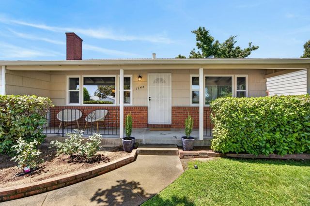 1144 Longcroft St, West Sacramento, CA 95691