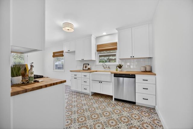 1144 Longcroft St, West Sacramento, CA 95691