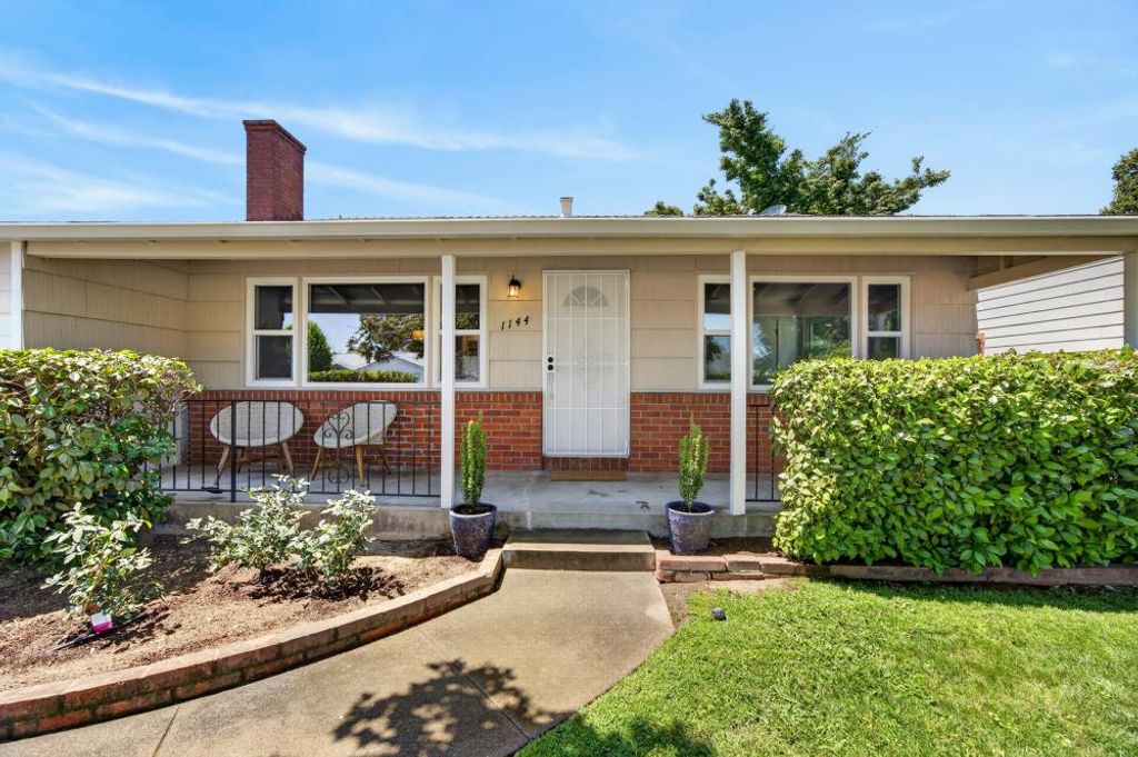 1144 Longcroft St, West Sacramento, CA 95691