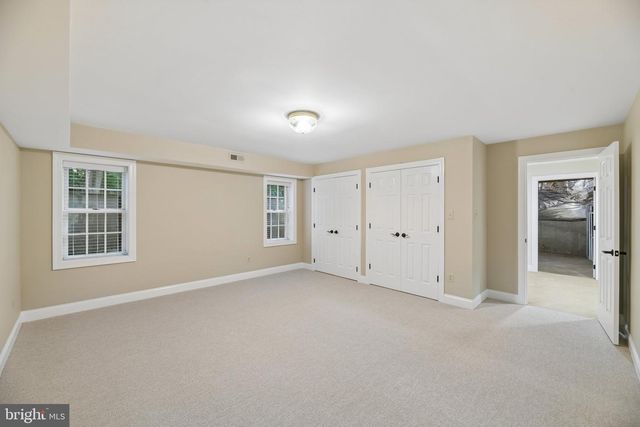 512 SENECA GREEN WAY, Great Falls, VA 22066