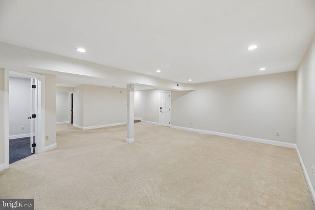 512 SENECA GREEN WAY, Great Falls, VA 22066