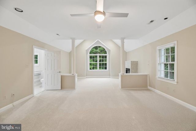 512 SENECA GREEN WAY, Great Falls, VA 22066