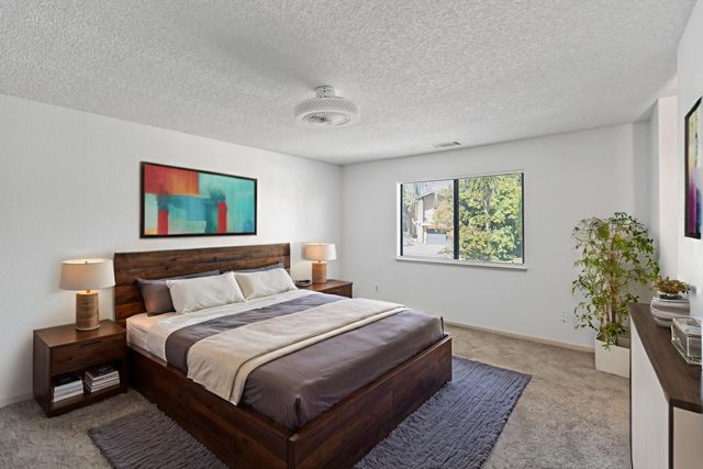 91 Heatherwood Court, Porterville, CA 93257