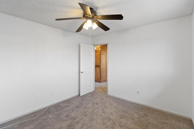 91 Heatherwood Court, Porterville, CA 93257