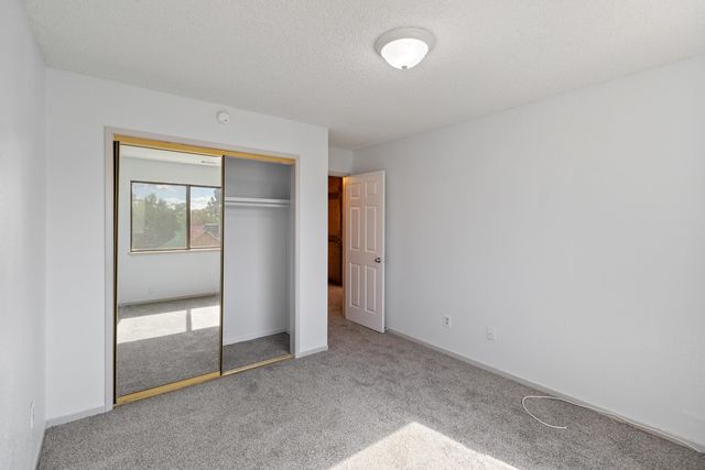 91 Heatherwood Court, Porterville, CA 93257