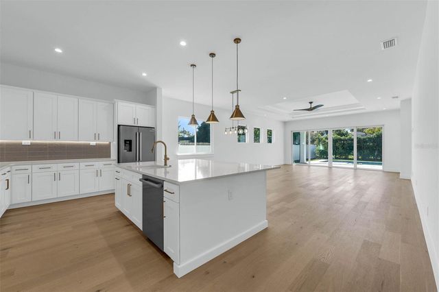 1010 VENETIAN AVENUE, Orlando, FL 32804