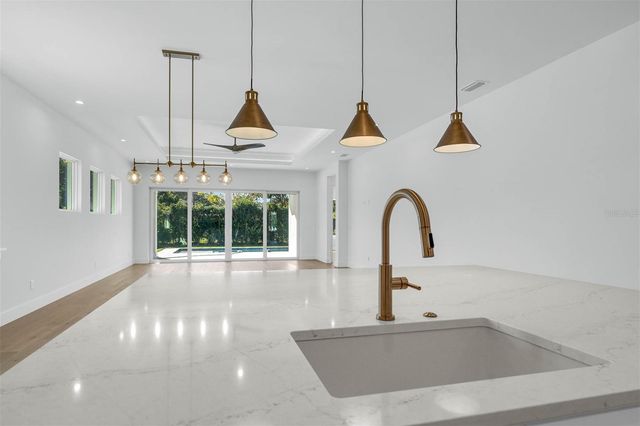 1010 VENETIAN AVENUE, Orlando, FL 32804