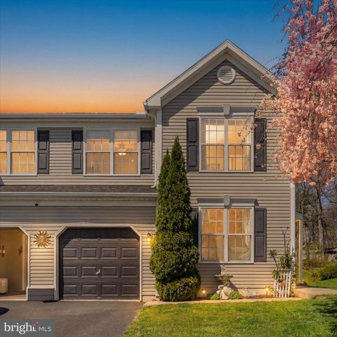 1054 ALEXANDER DR, Temple, PA 19560