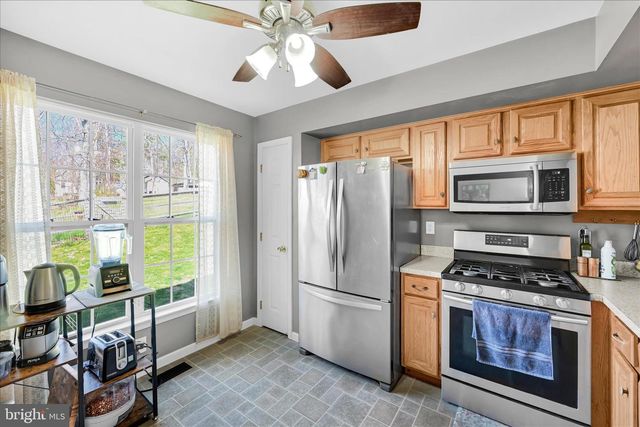 1054 ALEXANDER DR, Temple, PA 19560
