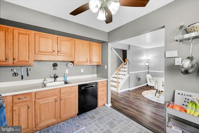 1054 ALEXANDER DR, Temple, PA 19560