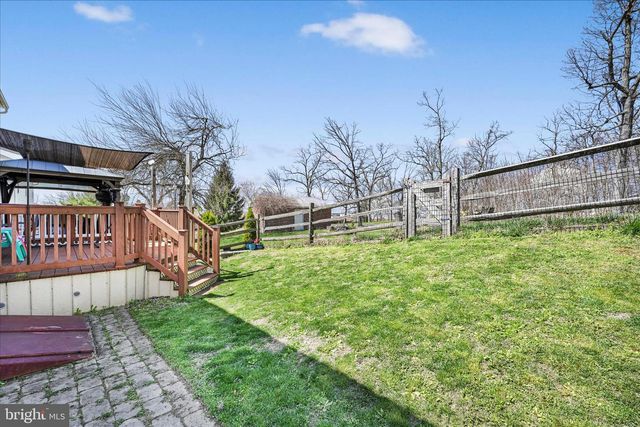 1054 ALEXANDER DR, Temple, PA 19560