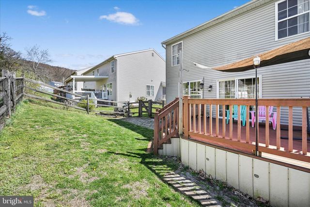 1054 ALEXANDER DR, Temple, PA 19560