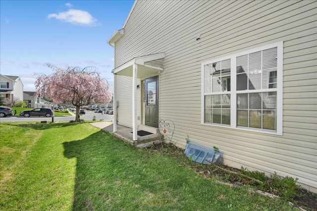 1054 ALEXANDER DR, Temple, PA 19560