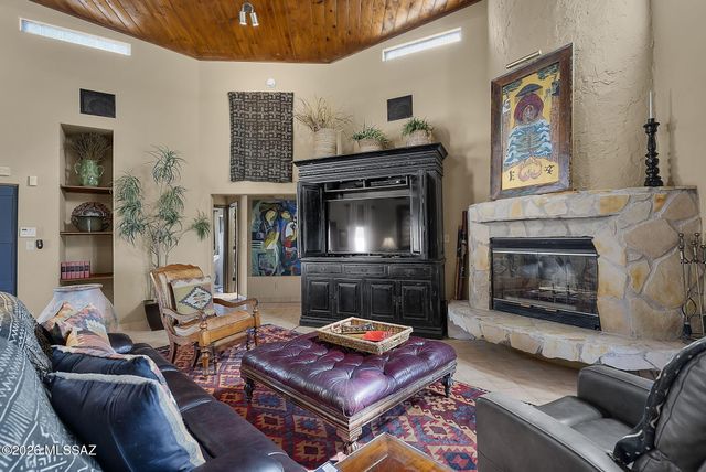 24 Rosete Court, Patagonia, AZ 85624