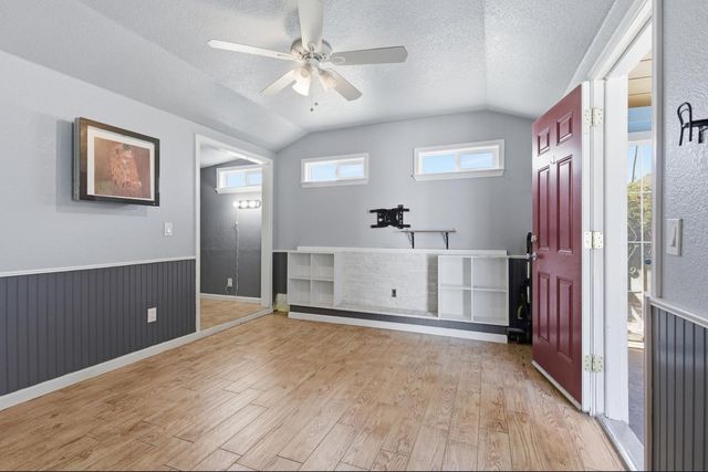 2900 Bell St, Sacramento, CA 95821