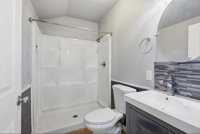 2900 Bell St, Sacramento, CA 95821