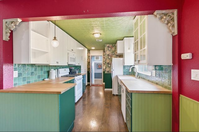 2900 Bell St, Sacramento, CA 95821