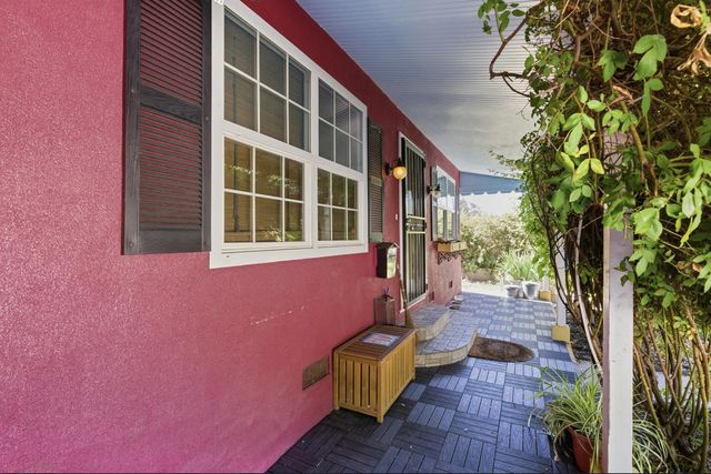 2900 Bell St, Sacramento, CA 95821