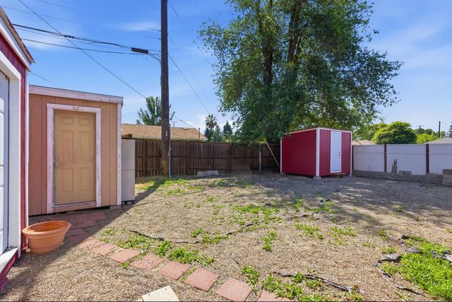 2900 Bell St, Sacramento, CA 95821