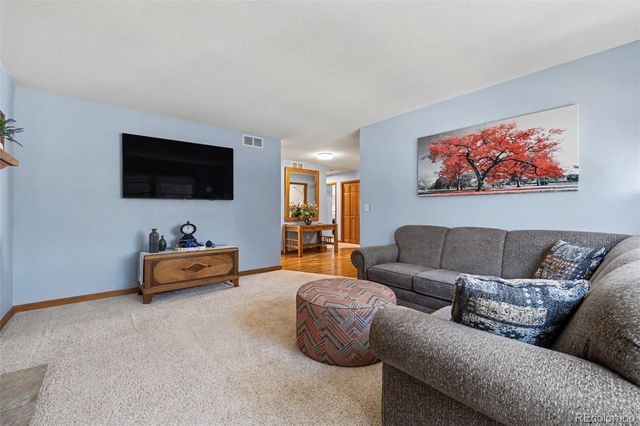 21 Curtis Court, Broomfield, CO 80020